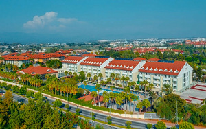 SURAL RESORT HOTEL (2 foto / 10)