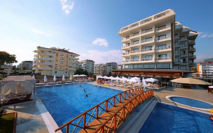 SAMI BEACH HOTEL (3 foto / 10)