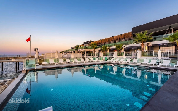 WHITE CITY RESORT HOTEL