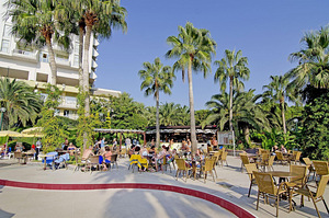 FANTASIA HOTEL DELUXE (4 foto / 10)