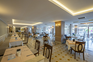 MONACHUS HOTEL & SPA (3 фото из 13)