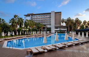ROYAL ASARLIK BEACH HOTEL (3 фото из 10)