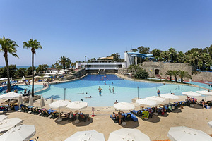 MONACHUS FAMILY RESORT SORGUN (6 foto / 10)