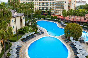 MIRAMARE QUEEN HOTEL (2 foto / 10)