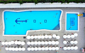 SAILOR’S BEACH CLUB (5 foto / 10)