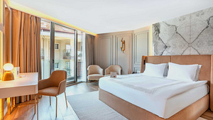 QLUSIVE HOTEL (3 foto / 10)
