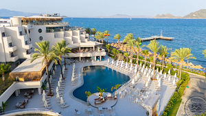 MARIL RESORT HOTEL (8 foto / 10)