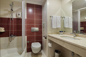 GREEN BAY RESORT & SPA (2 foto / 12)