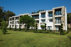 GREEN BAY RESORT & SPA (6 foto / 12)