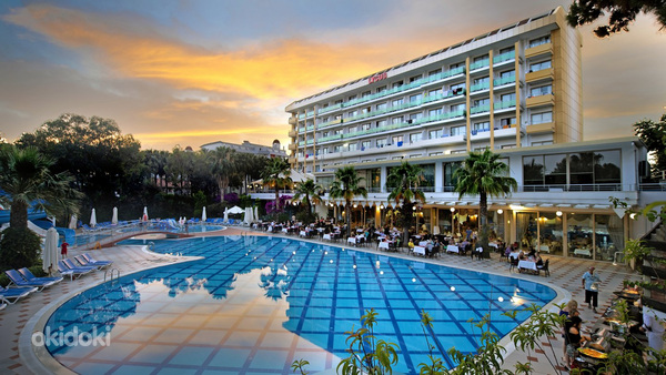 SENTIDO LYCUS BEACH
