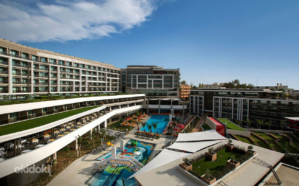 THE SENSE DELUXE HOTEL