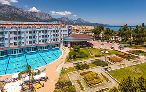 ROX RESORT HOTEL (2 фото из 10)