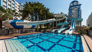 RUBI PLATINUM SPA RESORT & SUITES (7 foto / 10)