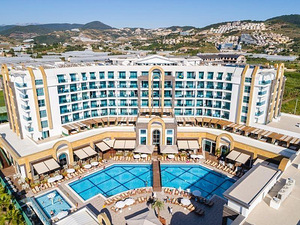THE LUMOS DELUXE RESORT HOTEL & SPA (15 foto / 24)