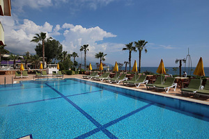 VALERI BEACH HOTEL (+12 ADULT) (3 foto / 10)