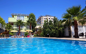 INCEKUM SU HOTEL (4 foto / 10)