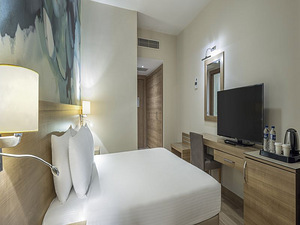 WYNDHAM GARDEN LARA (9 foto / 10)