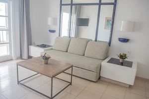 APARTAMENTOS PARQUE DEL SOL (7 foto / 10)