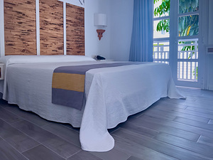 APARTAMENTOS PARQUE DEL SOL (9 foto / 10)