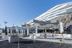 ROYAL HIDEAWAY CORALES SUITES (1 foto / 10)