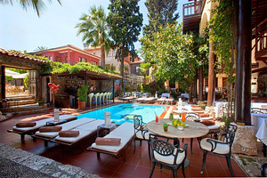 ALP PASA HOTEL (4 foto / 10)