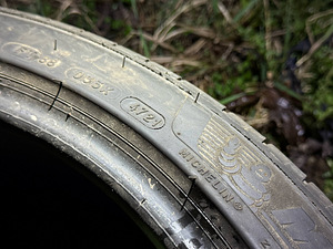 Michelin pilot sport 4 245/40/18 (6 foto / 6)