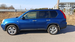 Nissan X-Trail (4 фото из 14)