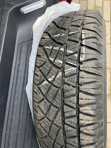 Michelin 215/65 R16 Momo (2 foto / 3)