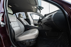BMW 530 xi (9 foto / 13)