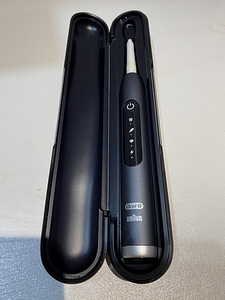 Oral-B Pulsonic SLIM Luxe 4500 (1 foto / 3)