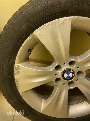Комплект зимней резины BMW X5.  255 на 50 на19.  (фото #3)
