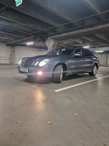 Mercedes-Benz E320 4Matic 165kw (1 foto / 8)