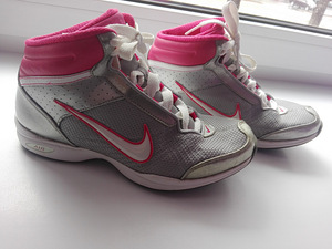 Nike jalanõud 38, pigem 37 (4 foto / 5)