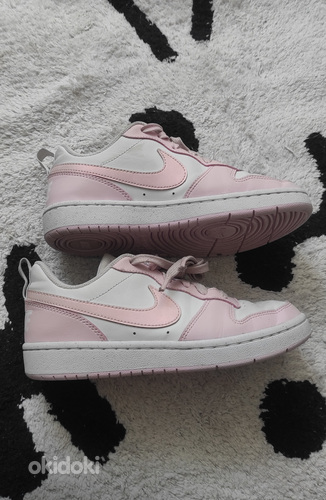 Кроссовки Nike для девочки р.36
