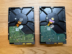2x3TB Western Digital RED (WD30EFRX-68EUZN0) kõvakettad (2 foto / 4)