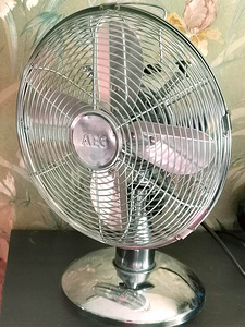 Ventilaator AEG VL 5525, 30W 25 cm kroom (2 foto / 3)
