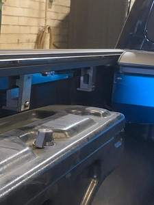Toyota hilux pakiruumi kaas (7 foto / 9)