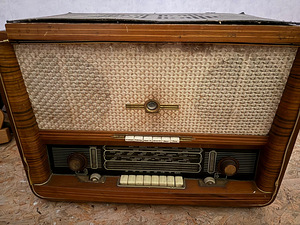 Vana raadio Belarus 59 (1 foto / 3)