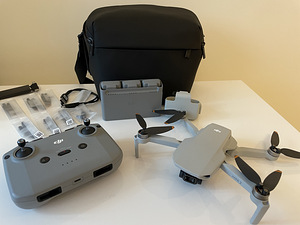 DJI Mini 2 Fly More Combo (2 фото из 4)