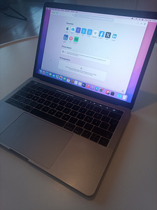 Võimsam Macbook Pro 13" 2016 (Touch Bar) - 2.9GHz, 8GB Ram (2 foto / 5)