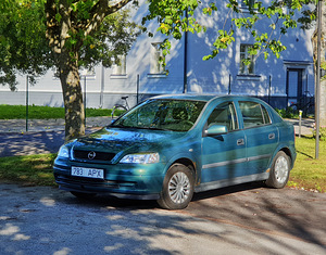 Opel Astra 1.2 55kw 2002 (1 foto / 11)