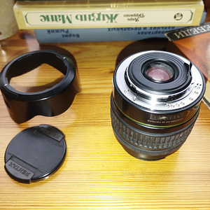 PENTAX SMC Pentax-DA f3.5-5.6 18-55mm AL Kmount (2 foto / 3)