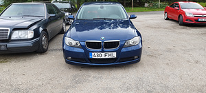 M/V BMW e90, 2.0 95kw manual (5 фото из 10)