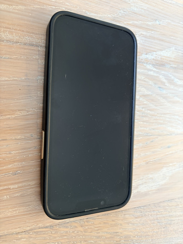 iPhone 14 128GB midnight