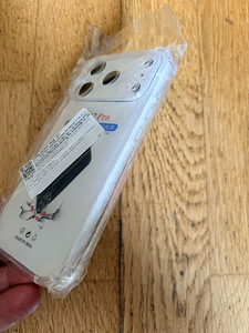 Чехол для iPhone 17 Pro силиконовый (3 фото из 4)