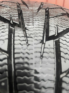 Hankook lamellrehvid (3 foto / 4)