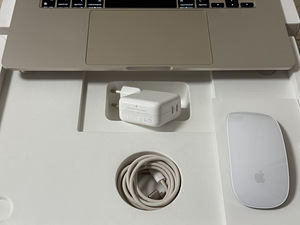 Apple Macbook Air 15 M3 2024 8/256GB Starlight ENG/RUS (3 foto / 8)