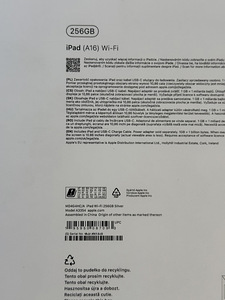 Apple iPad 11 2025 256 WiFi Silver/Blue uus! Aktiveerimata (3 foto / 3)