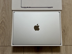 Apple Macbook Air 13 2024 M3 16/1TB Silver ENG nagu uus! (1 foto / 8)
