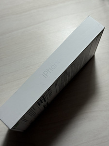 Apple iPhone 16 White 128GB uus kinnises pakendis. Garantii (2 foto / 3)